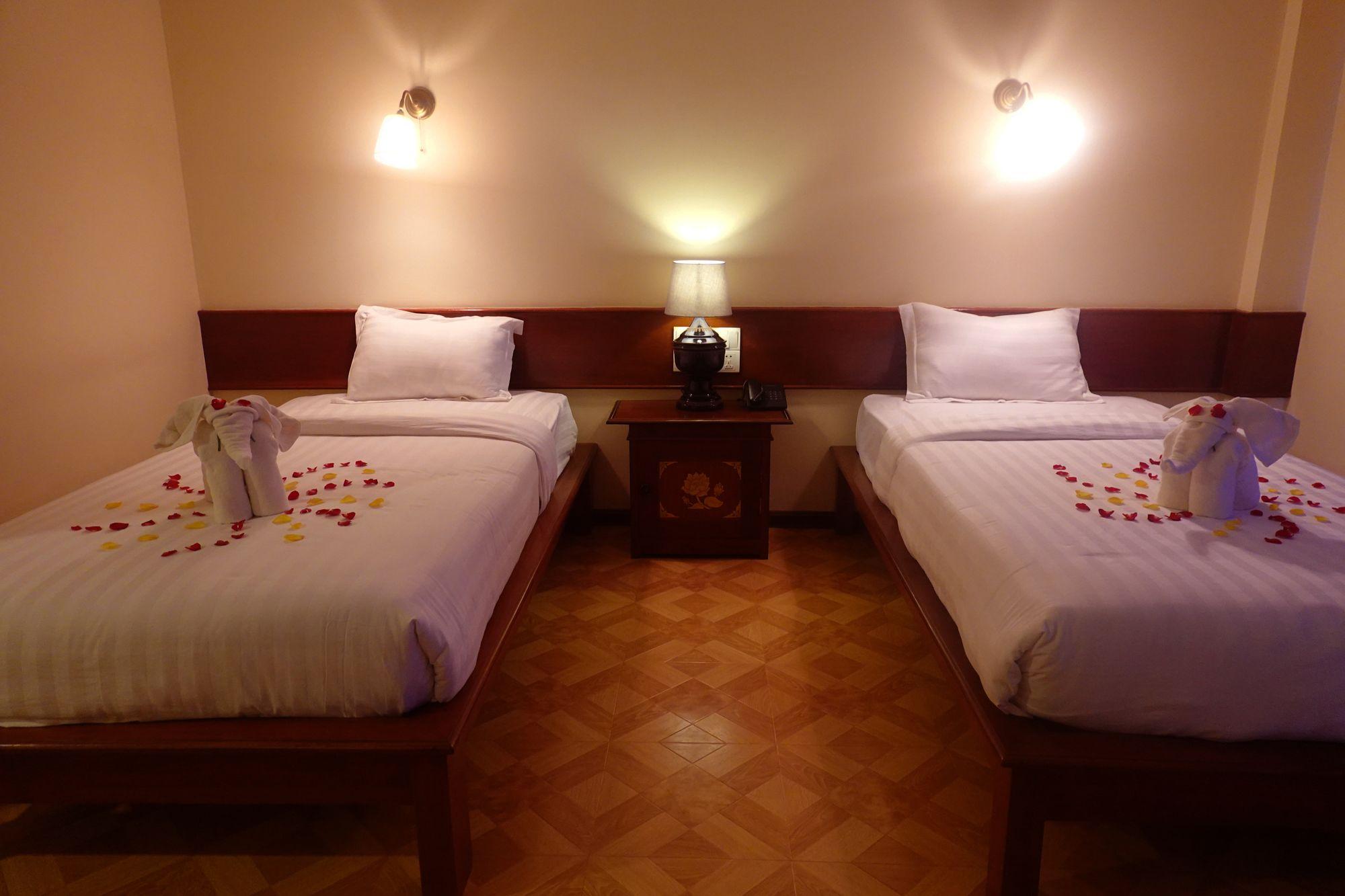 Temple View Hotel Bagan Exterior photo
